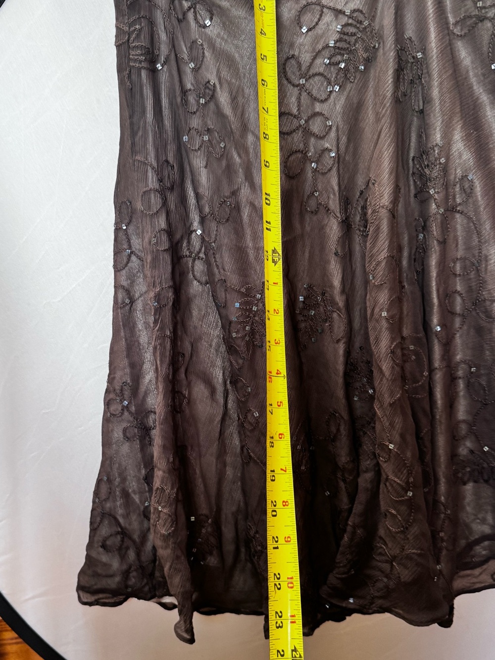 Anne Klein NEW Y2K 100% Silk Sheer Embroidered Sequin Midi Skirt Brown 4 Boho - Picture 15 of 16